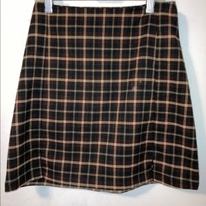 brandy Melville plaid skirt